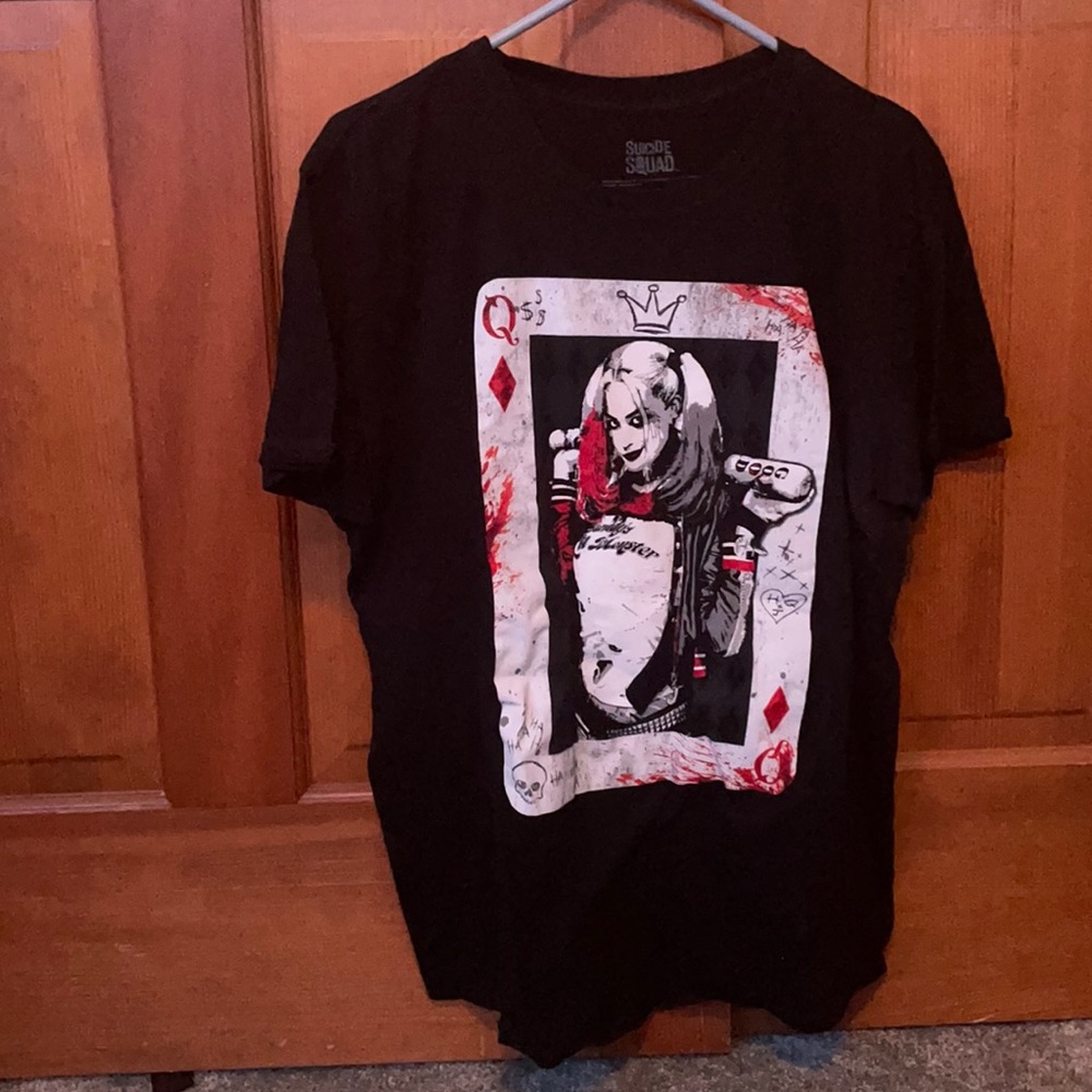 Unisex Harley Quinn Queen of Diamonds Card T-Shirt